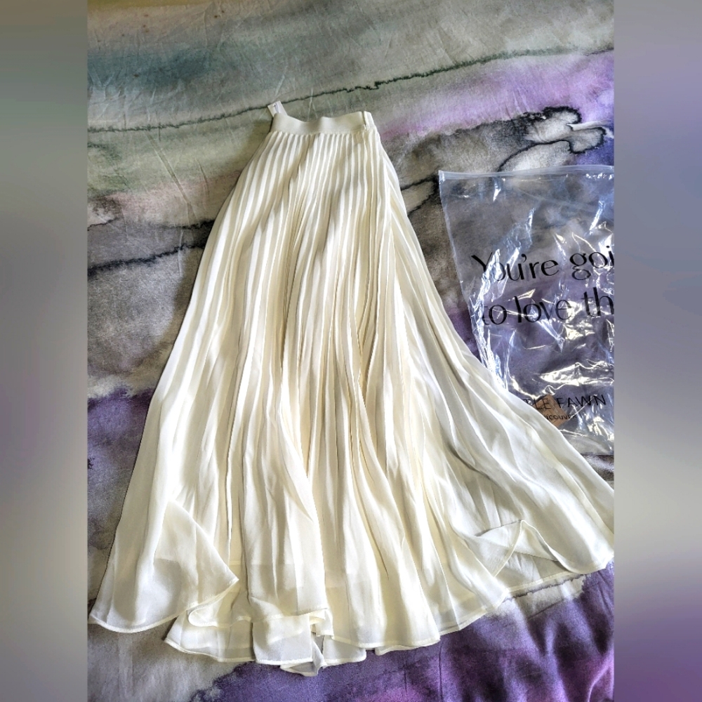 Gentle fawn serenade skirt from jilly box